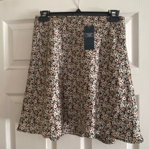 NWT Abercrombie satin mini skirt